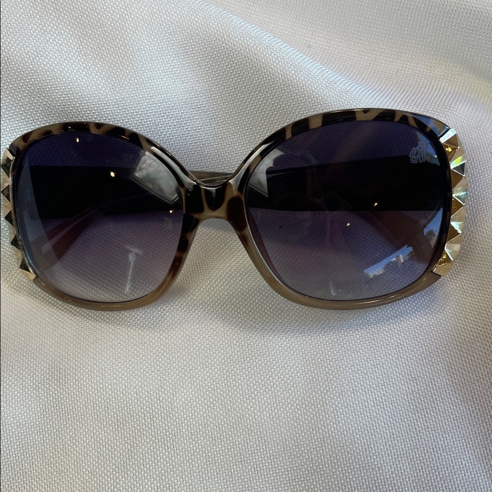 Tortoise Shell Sunglasses with Studded Detail